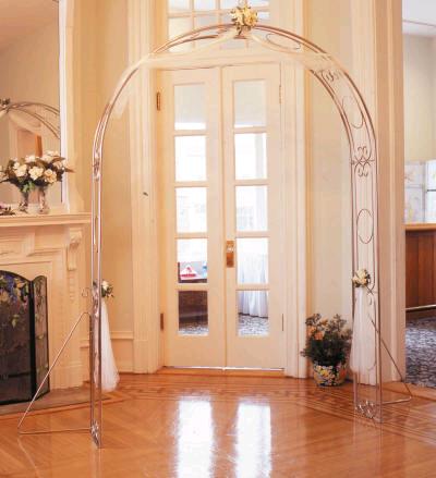 Rental store for ARCH, WEDDING BRASS WIDE in Mycity ZZ